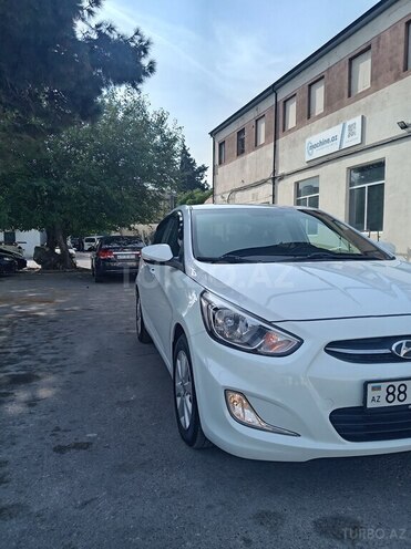 Hyundai Accent 2017, 190,000 km - 1.4 л - Bakı