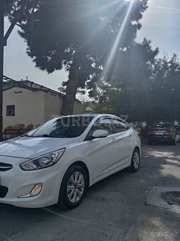 Hyundai Accent 2017, 190,000 km - 1.4 л - Bakı