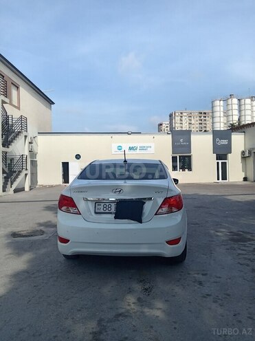 Hyundai Accent 2017, 190,000 km - 1.4 л - Bakı