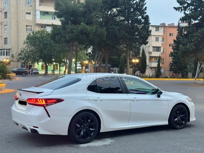 Toyota Camry 2018, 121,100 km - 2.5 л - Bakı