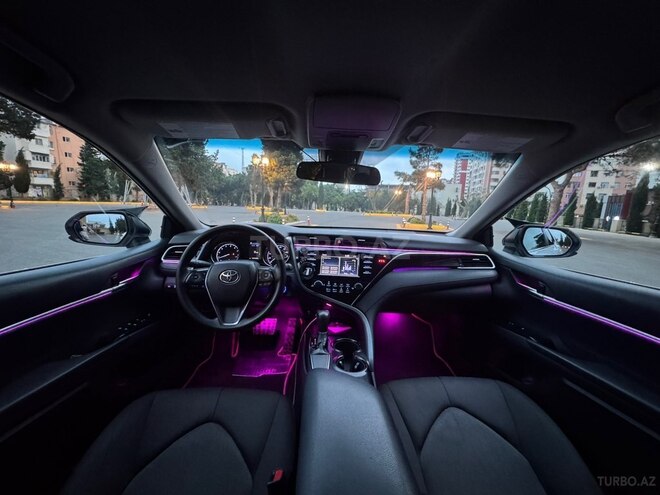 Toyota Camry 2018, 121,100 km - 2.5 л - Bakı