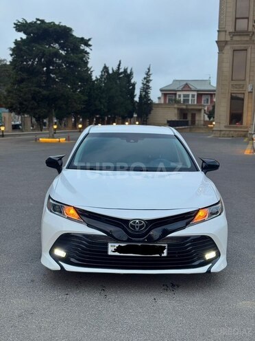 Toyota Camry 2018, 121,100 km - 2.5 л - Bakı