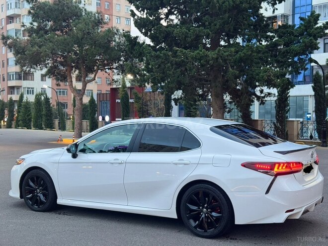 Toyota Camry 2018, 121,100 km - 2.5 л - Bakı