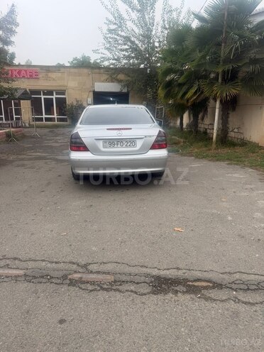 Mercedes E 220 2008, 462,372 km - 2.2 l - Qazax