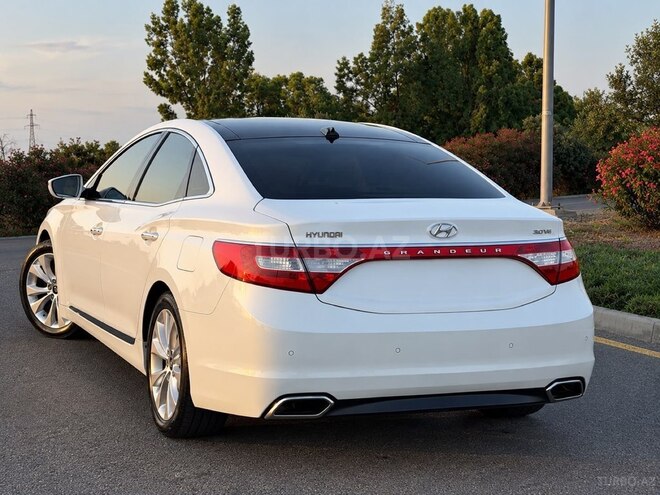 Hyundai Grandeur 2012, 205,000 km - 3.0 л - Salyan