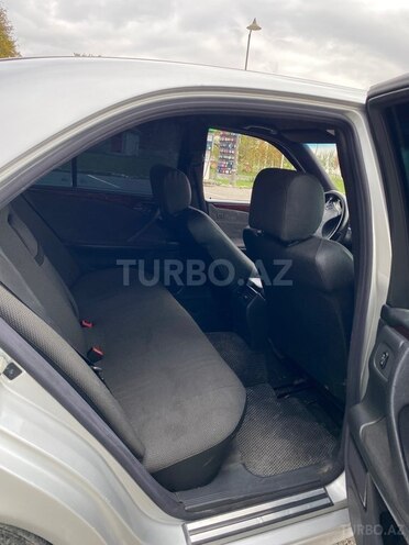 Mercedes E 220 1999, 885,759 km - 2.2 l - Qəbələ
