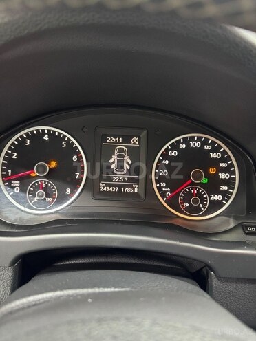 Volkswagen Tiguan 2015, 243,000 km - 1.4 l - Bakı