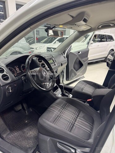 Volkswagen Tiguan 2015, 243,000 km - 1.4 l - Bakı