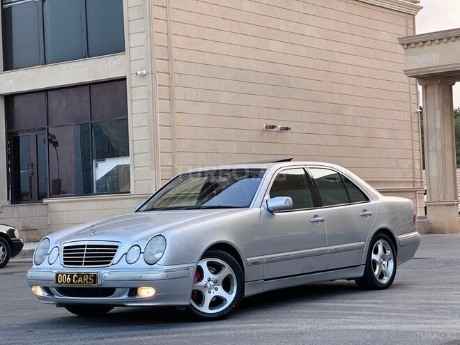 Mercedes E 240 2000, 216,000 km - 2.4 l - Sumqayıt