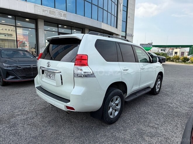Toyota Land Cruiser Prado 2013, 250,000 km - 2.7 l - Bakı