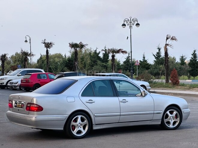 Mercedes E 240 2000, 216,000 km - 2.4 l - Sumqayıt