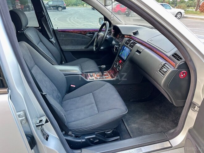 Mercedes E 240 2000, 216,000 km - 2.4 l - Sumqayıt