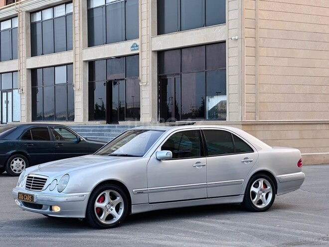 Mercedes E 240 2000, 216,000 km - 2.4 l - Sumqayıt