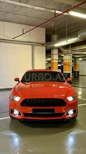 Ford Mustang 2015, 103,300 km - 2.3 л - Sumqayıt