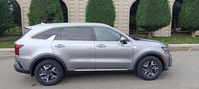 Kia Sorento 2022, 24,000 km - 1.6 л - Gəncə