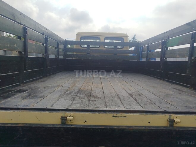 GAZ 3308 2004, 24,114 km - 4.6 l - Qax