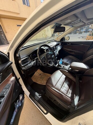 Kia Sorento 2017, 177,000 km - 2.0 l - Sumqayıt