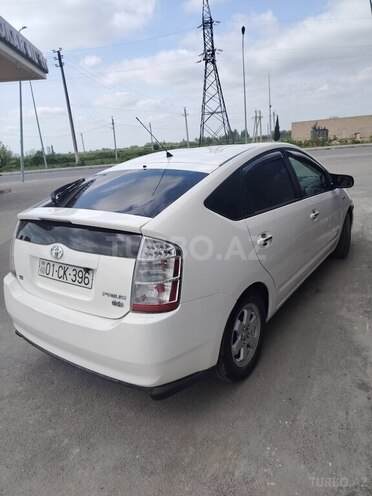 Toyota Prius 2008, 556,704 km - 1.5 l - Zərdab