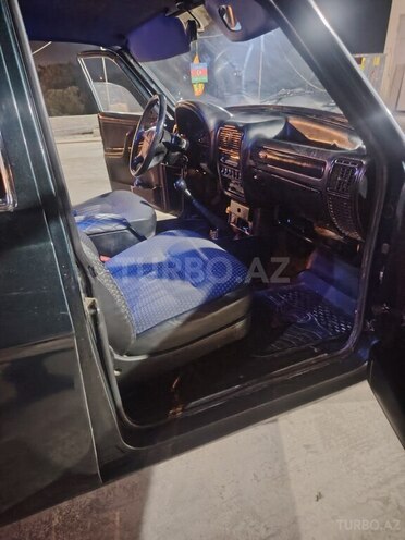 GAZ 3110 2004, 170,000 km - 2.3 l - Şirvan
