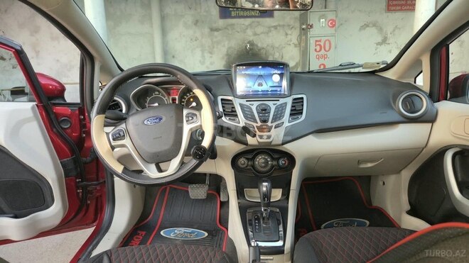 Ford Fiesta 2012, 158,237 km - 1.6 l - Bakı