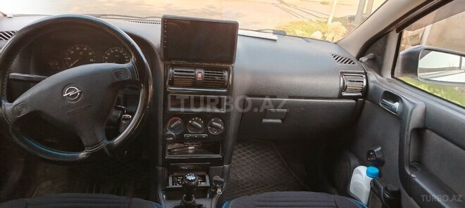 Opel Astra 2006, 411,382 km - 1.4 л - Hacıqabul