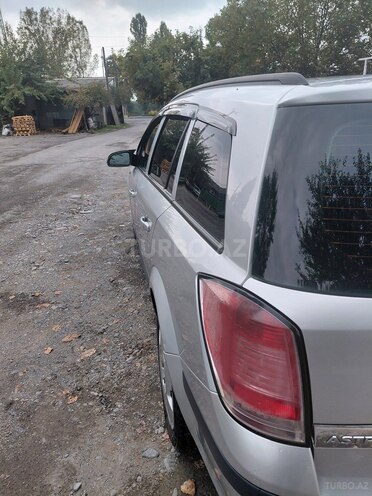 Opel Astra 2006, 326,725 km - 1.4 l - Qəbələ