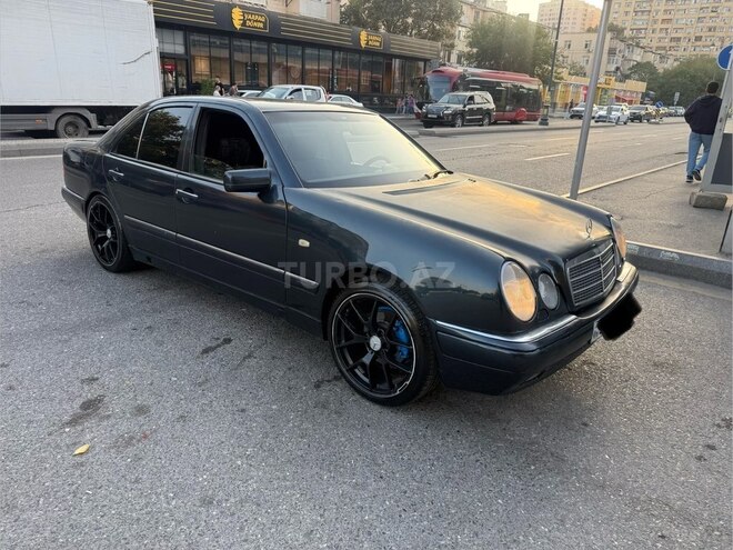 Mercedes E 230 1997, 391,000 km - 2.3 l - Bakı
