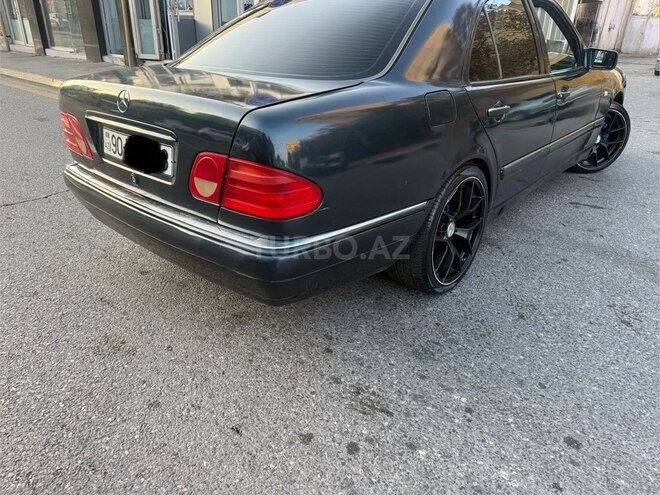 Mercedes E 230 1997, 391,000 km - 2.3 l - Bakı