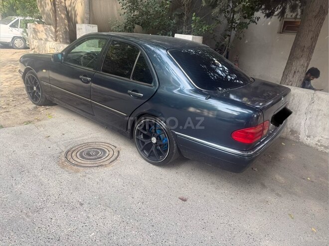 Mercedes E 230 1997, 391,000 km - 2.3 l - Bakı