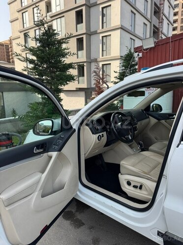 Volkswagen Tiguan 2011, 267,000 km - 2.0 l - Bakı