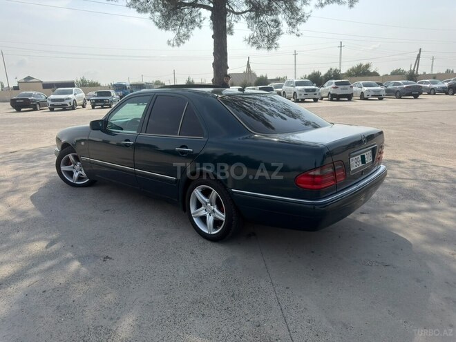 Mercedes E 230 1995, 416,000 km - 2.3 l - Şirvan