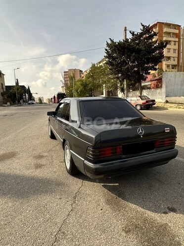 Mercedes 190 1992, 272,480 km - 2.0 л - Bakı