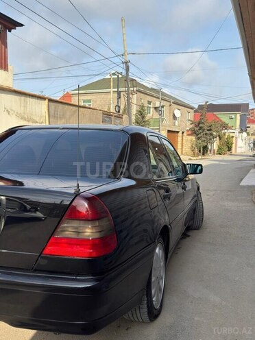 Mercedes C 200 1999, 286,000 km - 2.0 л - Bakı