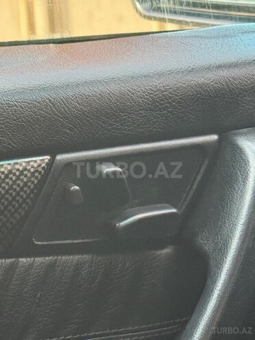 Mercedes C 200 1999, 286,000 km - 2.0 л - Bakı