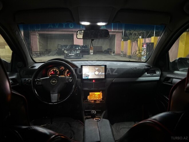 Opel Astra 2006, 490,000 km - 1.7 л - Tovuz