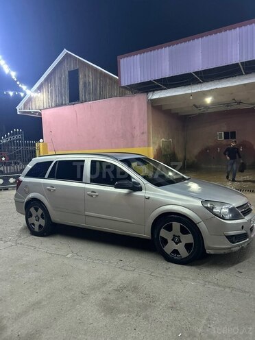 Opel Astra 2006, 490,000 km - 1.7 л - Tovuz