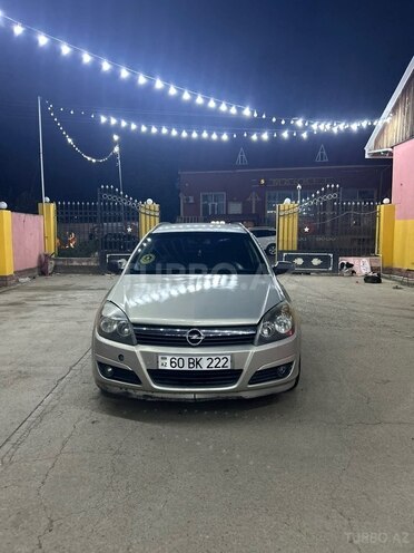 Opel Astra 2006, 490,000 km - 1.7 л - Tovuz