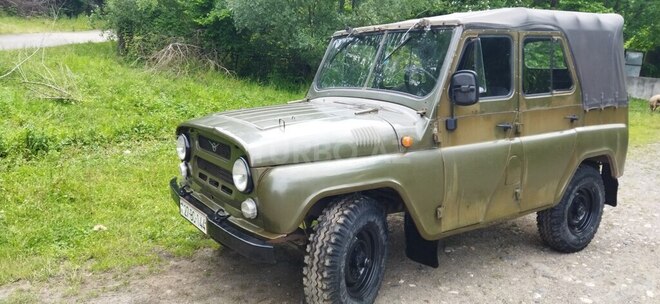 UAZ 469 1992, 160,533 km - 2.4 l - Quba