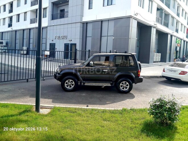 Mitsubishi Pajero 1993, 310,000 km - 2.8 l - Bakı