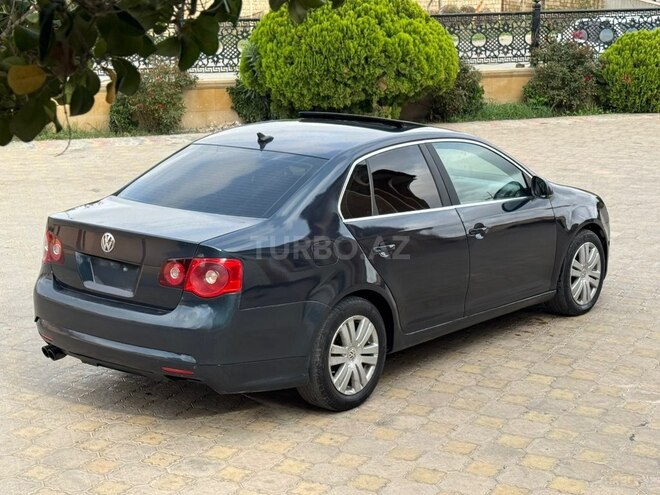 Volkswagen Jetta 2007, 237,200 km - 2.5 l - Bakı