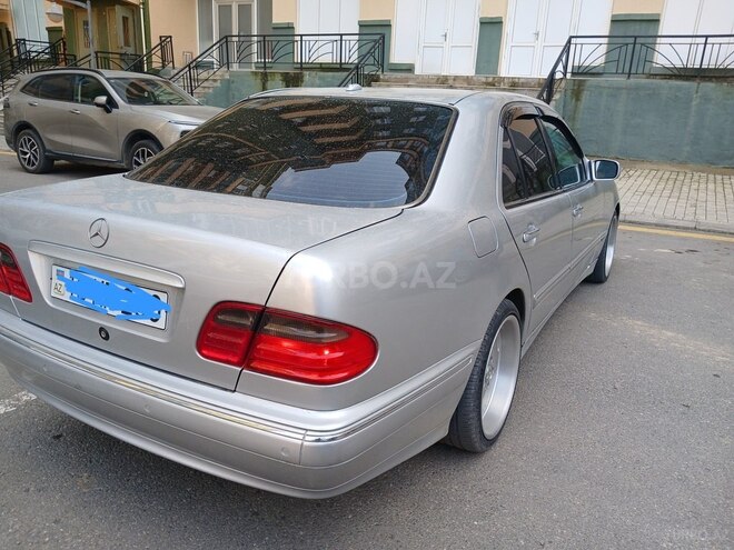 Mercedes E 280 2000, 320,000 km - 2.8 l - Bakı