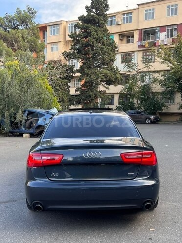 Audi A6 2014, 143,567 km - 3.0 l - Bakı