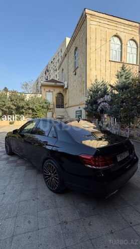 Mercedes E 220 2014, 223,500 km - 2.1 л - Bakı