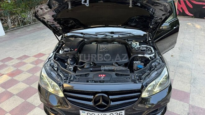 Mercedes E 220 2014, 223,500 km - 2.1 л - Bakı