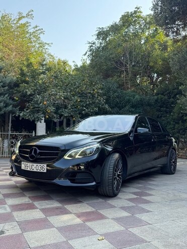 Mercedes E 220 2014, 223,500 km - 2.1 л - Bakı