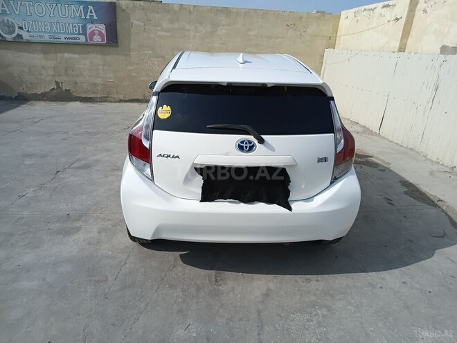 Toyota Aqua 2016, 226,000 km - 1.5 л - Bakı