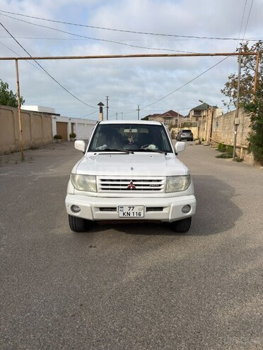 Mitsubishi Pajero io 2000, 250,000 km - 1.8 л - Bakı
