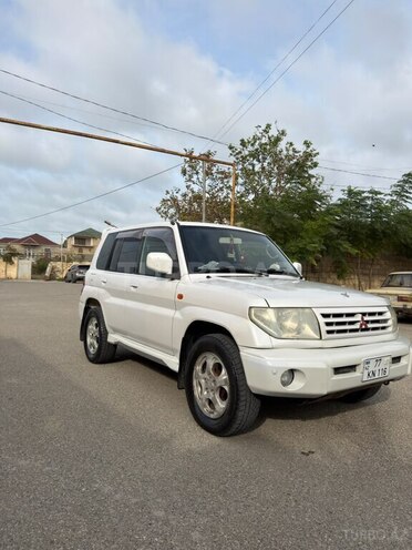 Mitsubishi Pajero io 2000, 250,000 km - 1.8 л - Bakı