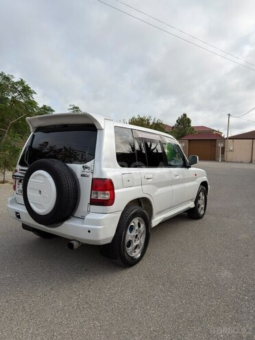 Mitsubishi Pajero io 2000, 250,000 km - 1.8 л - Bakı