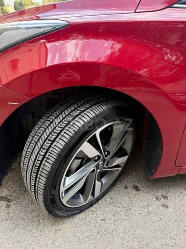 Hyundai Elantra 2015, 165,000 km - 1.8 l - Bakı